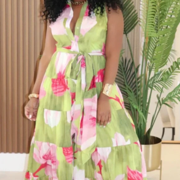 Luxxel Dresses | Nwt Flower Bomb Maxi Dress | Color: Green/Pink | Size: L | Ugotmel76'S Closet